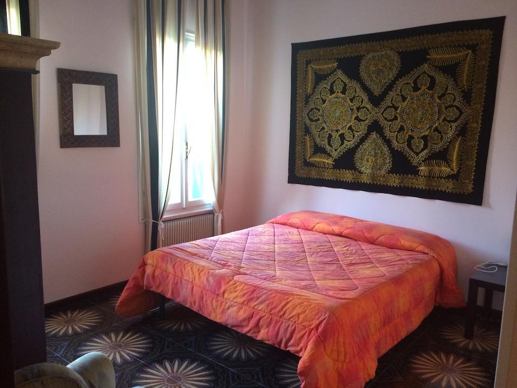 Bed & Breakfast Don Carlos San Martino di Lupari Room photo